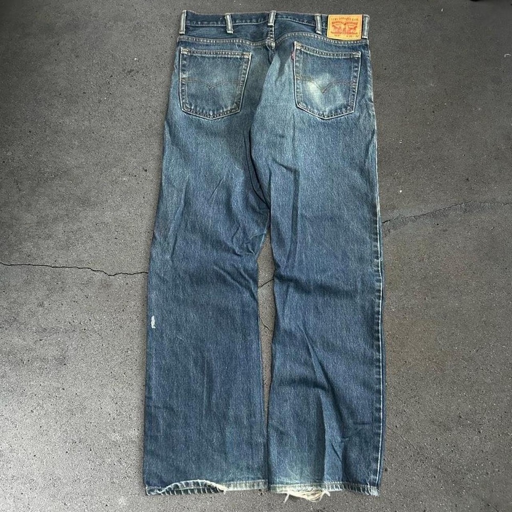 Vintage 2000s Men's Levi's 517 cowboy cut blue western denim jeans Size 36x32